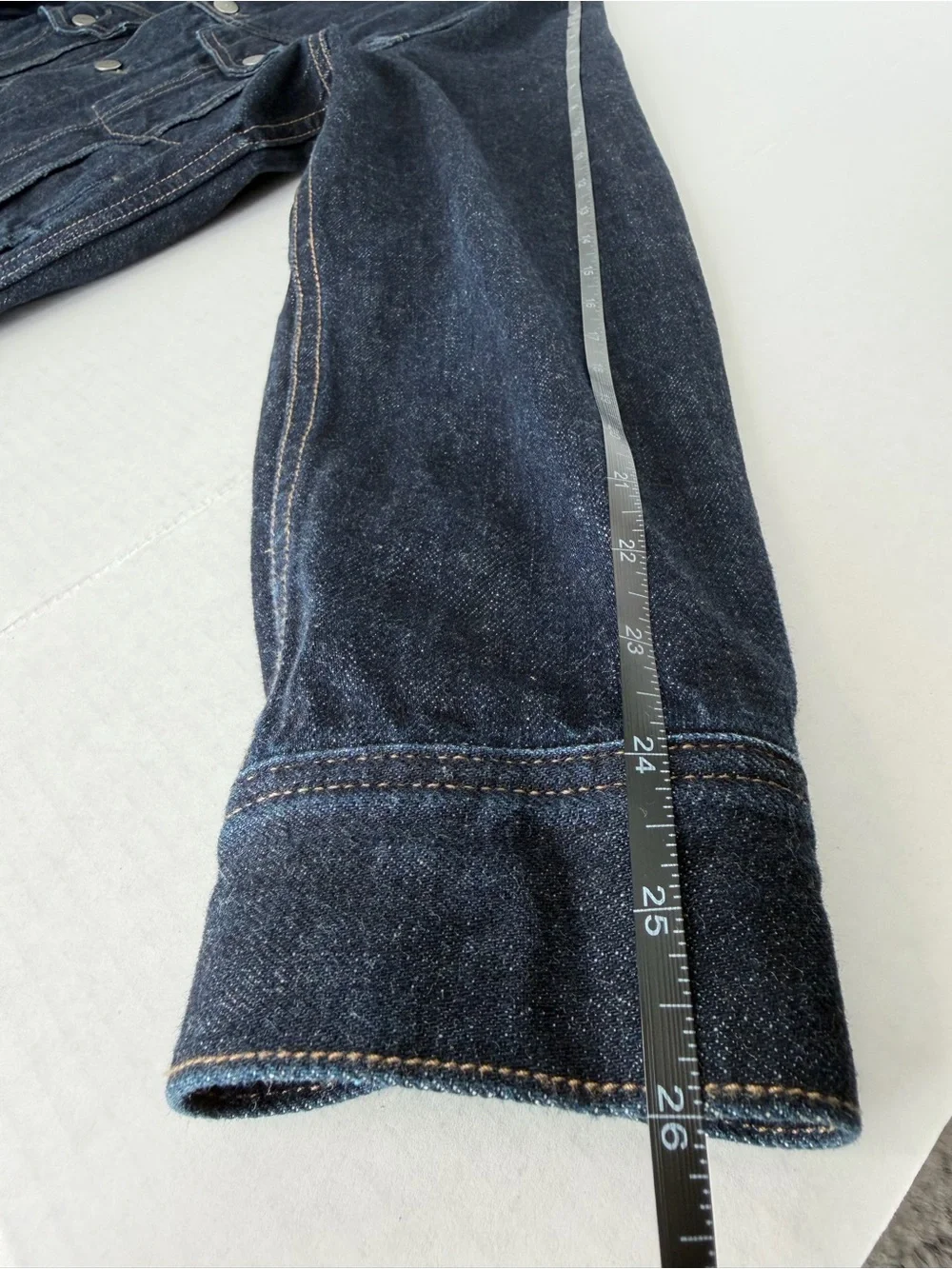 J.Crew Men’s Denim Trucker Jacket M Dark Indigo Rugged Classic Rigid Cotton